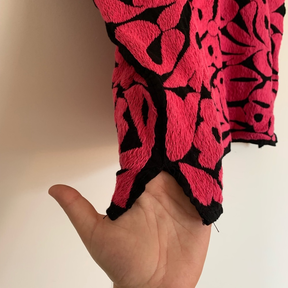 Embroidered top - Picture 3 of 3